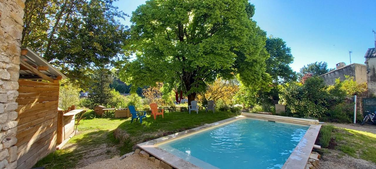 Chambre Du Tilleul - Charme, Confort Et Piscine Sigonce Exteriör bild