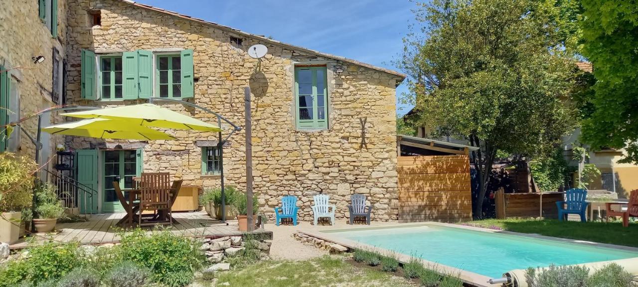 Chambre Du Tilleul - Charme, Confort Et Piscine Sigonce Exteriör bild